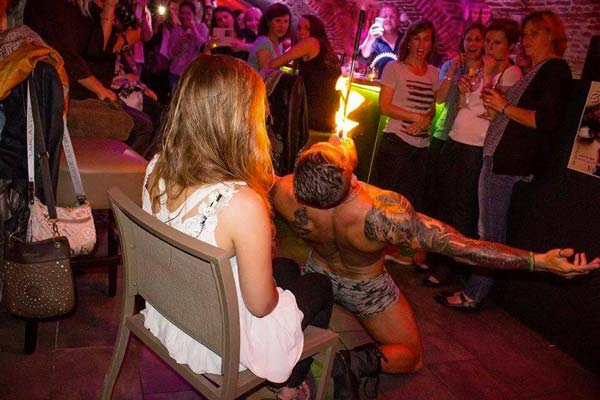 Striptease ladies night